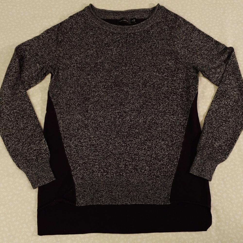 The Limited Color Block Sweater